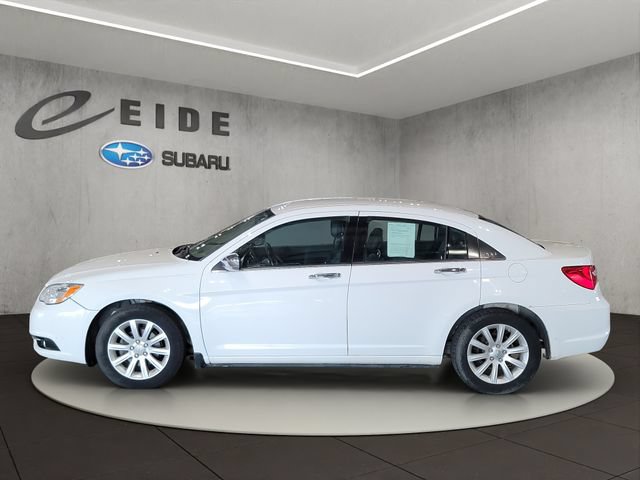 Used 2013 Chrysler 200 Limited FWD image 8