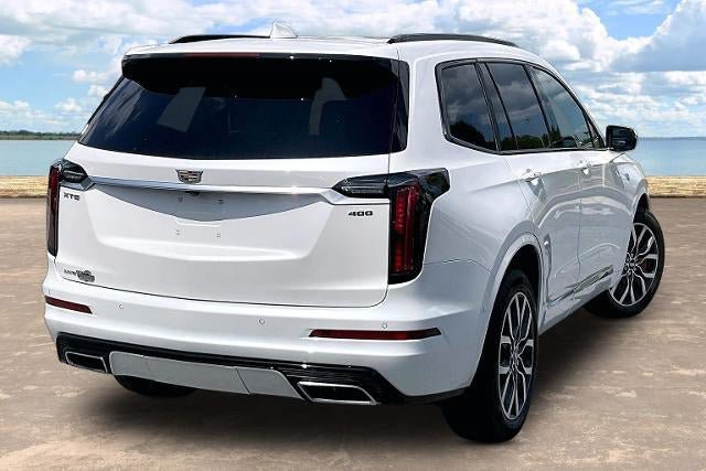 Used 2025 Cadillac XT6 Sport w/ Platinum Package AWD/4WD image 6