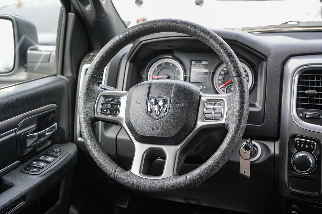 Used 2024 RAM 1500 Classic Warlock RWD image 16