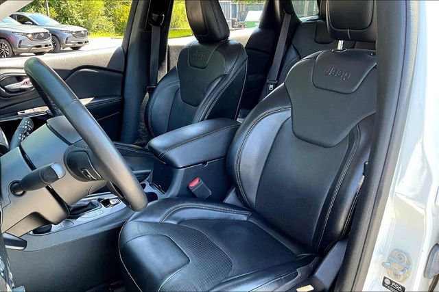 Used 2023 Jeep Cherokee Altitude Lux image 18