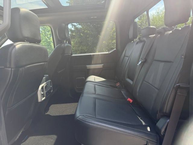 Used 2019 Ford F250 Lariat w/ Lariat Ultimate Package AWD/4WD image 29