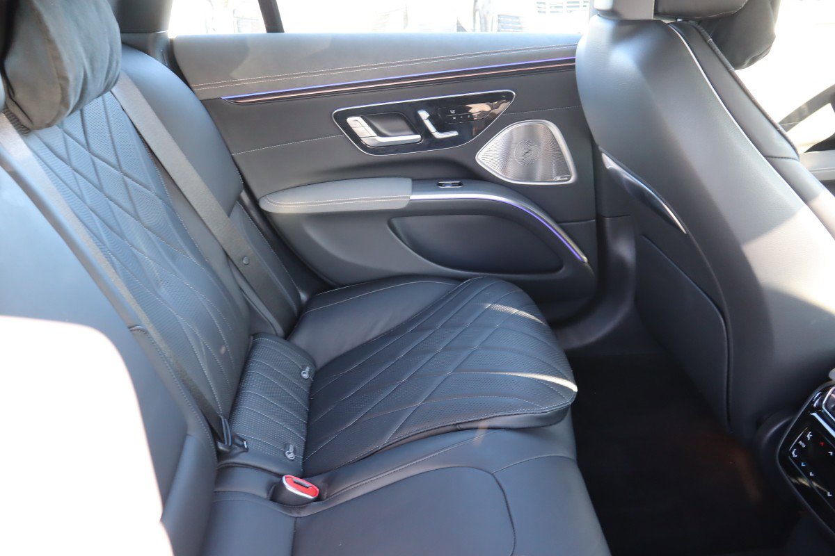 Used 2024 Mercedes-Benz EQS 580 4MATIC Sedan image 14