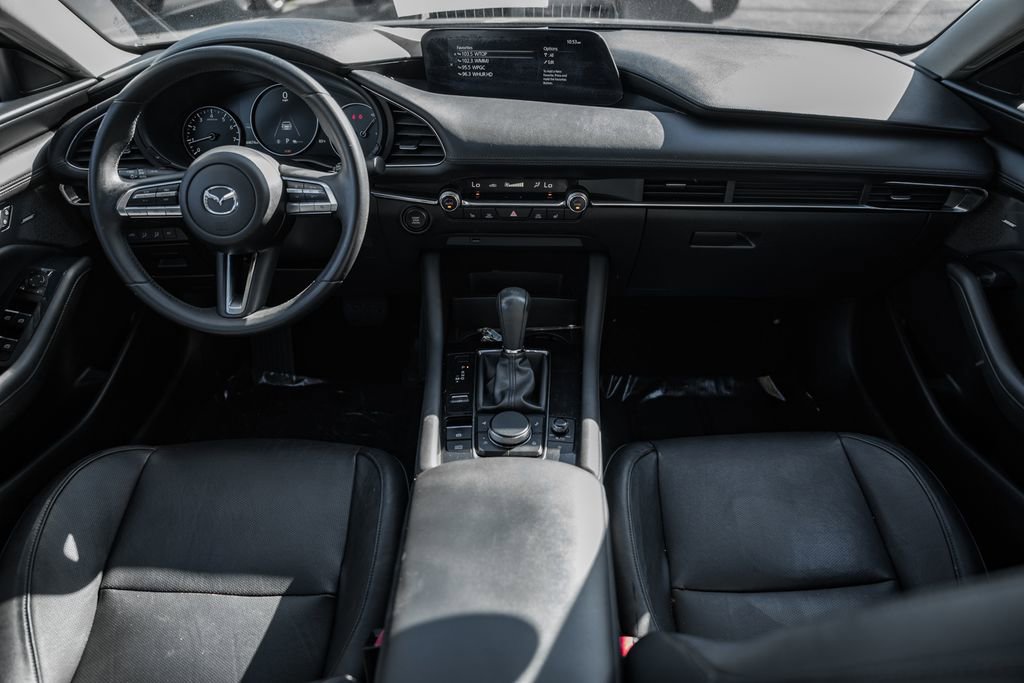 Used 2019 MAZDA MAZDA3 Sedan image 17
