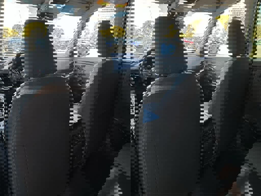 Used 2023 Nissan Rogue SV image 23