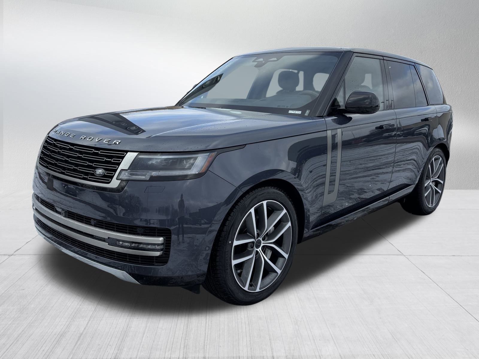 New 2026 Land Rover Range Rover SE