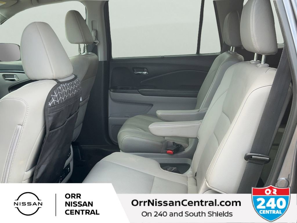 Used 2017 Honda Pilot Elite image 14
