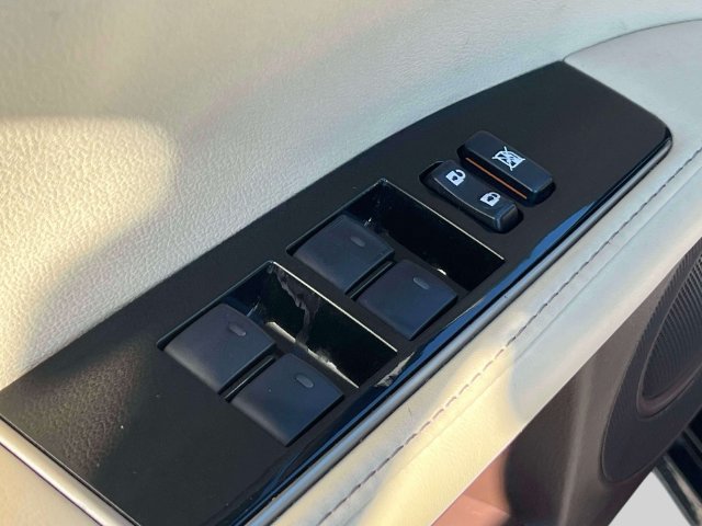 Used 2017 Lexus ES 350 w/ Navigation System Package FWD image 21