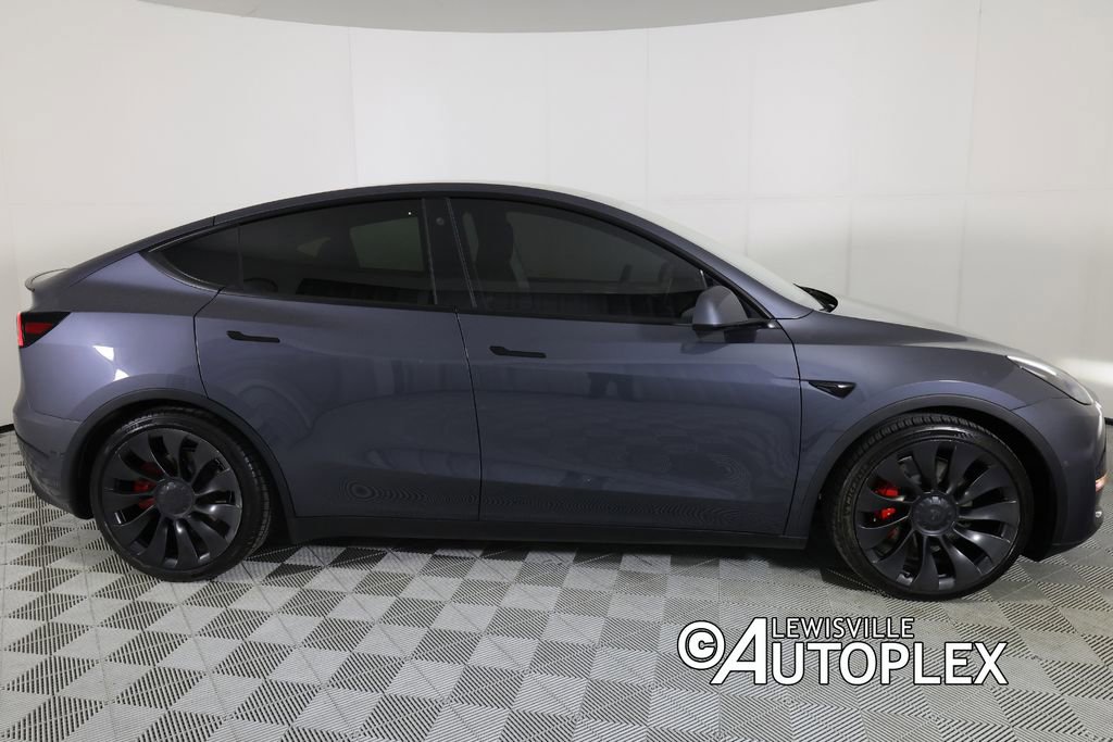Used 2023 Tesla Model Y Performance AWD/4WD image 4
