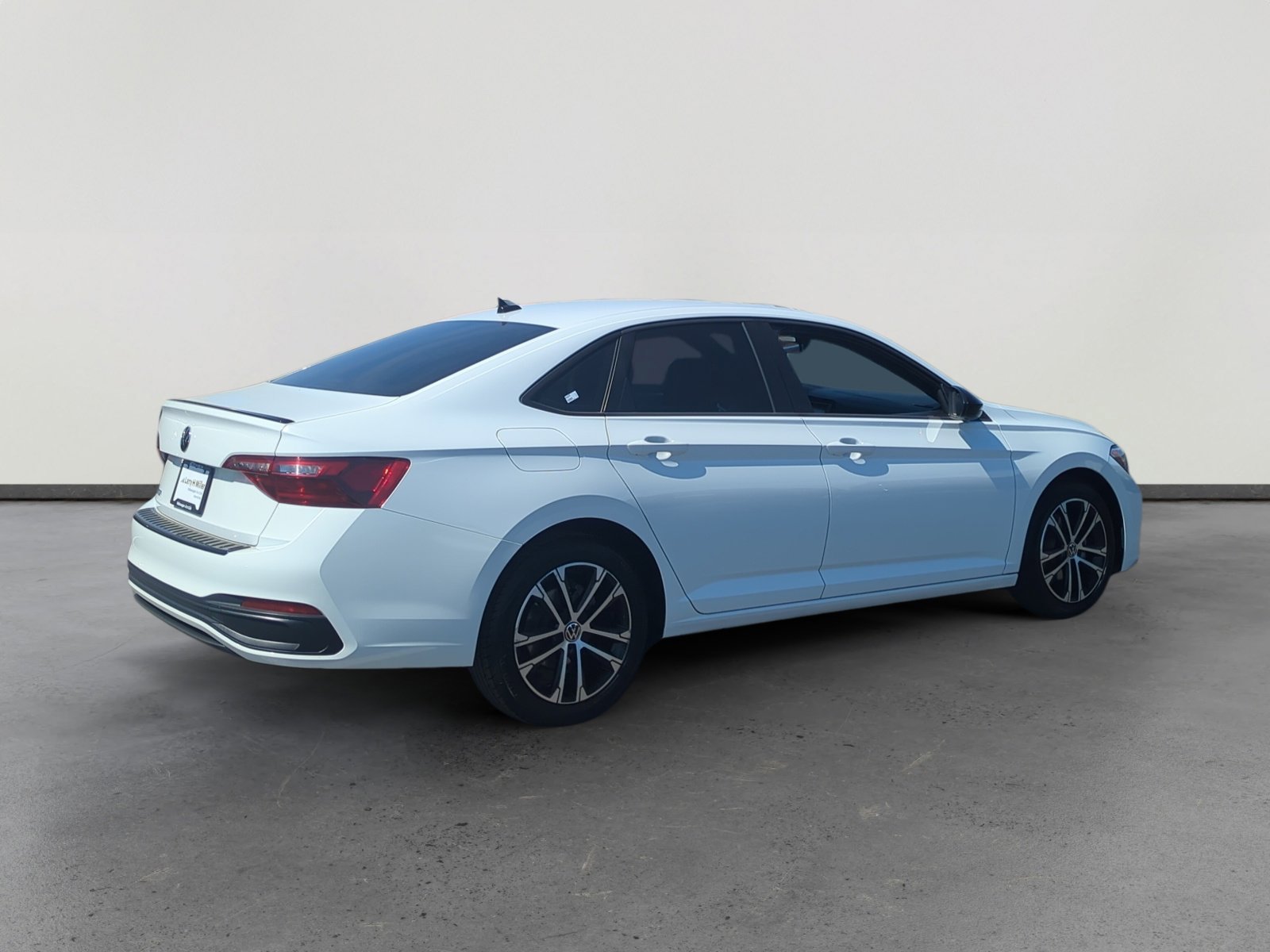 Certified 2023 Volkswagen Jetta Sport image 5