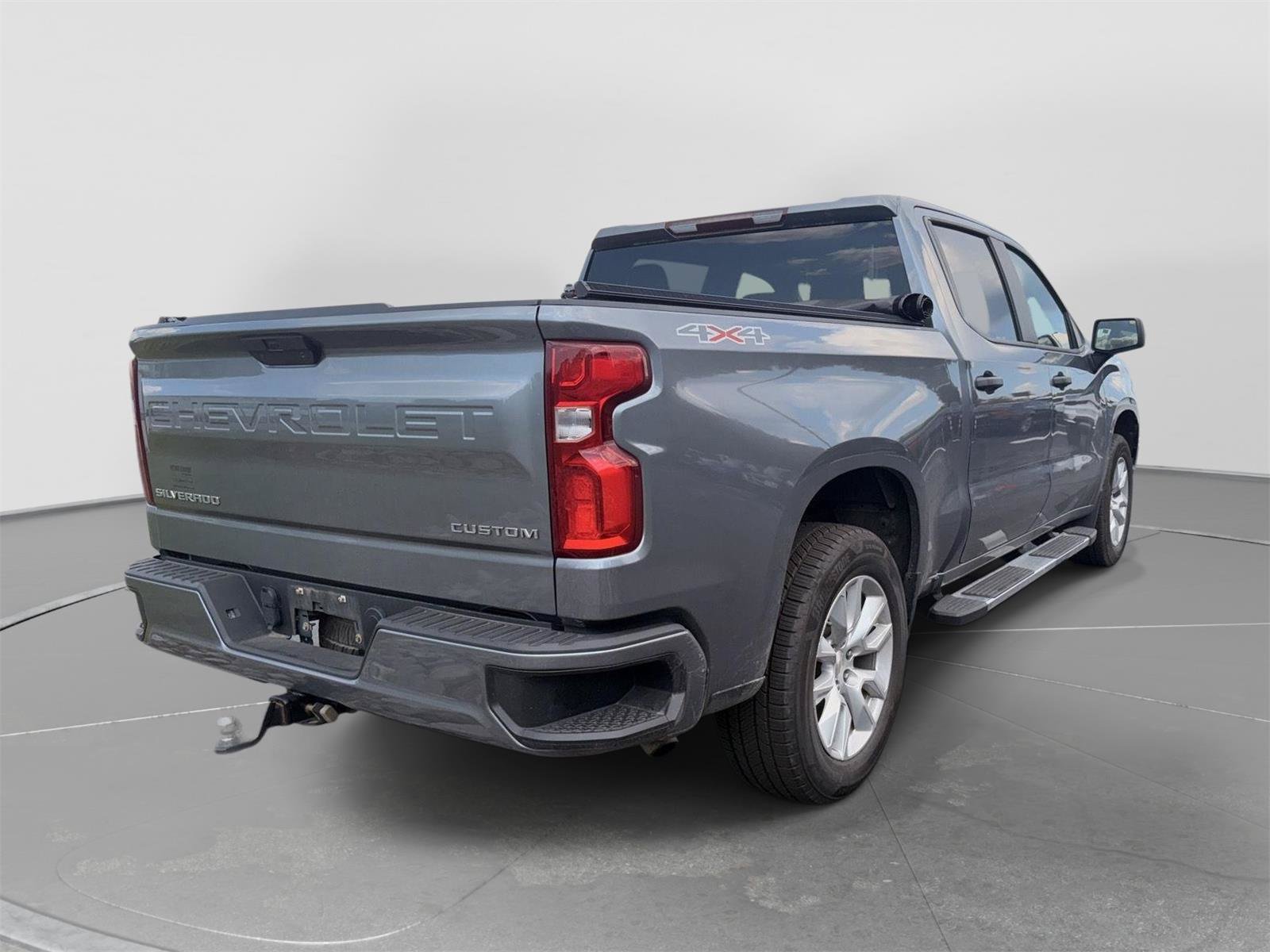 Used 2021 Chevrolet Silverado 1500 Custom AWD/4WD image 3