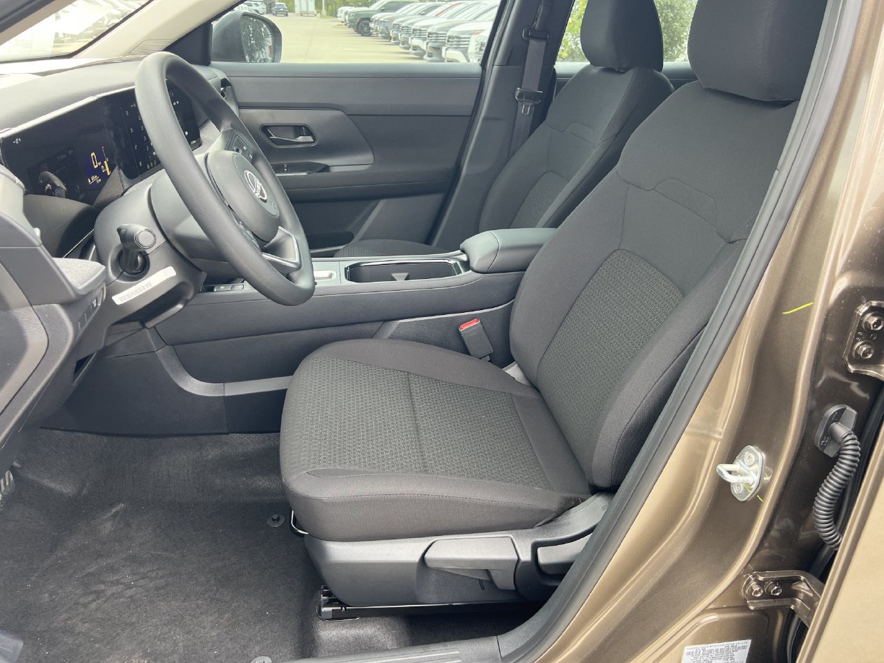 New 2027 Nissan Kicks S FWD image 6