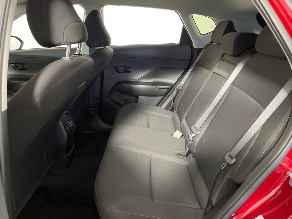 Certified 2025 Hyundai Kona SEL FWD image 13