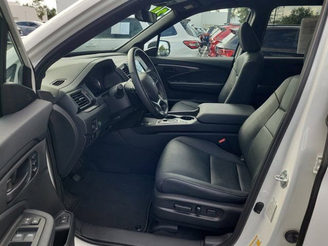 Used 2024 Honda Passport EX-L image 16