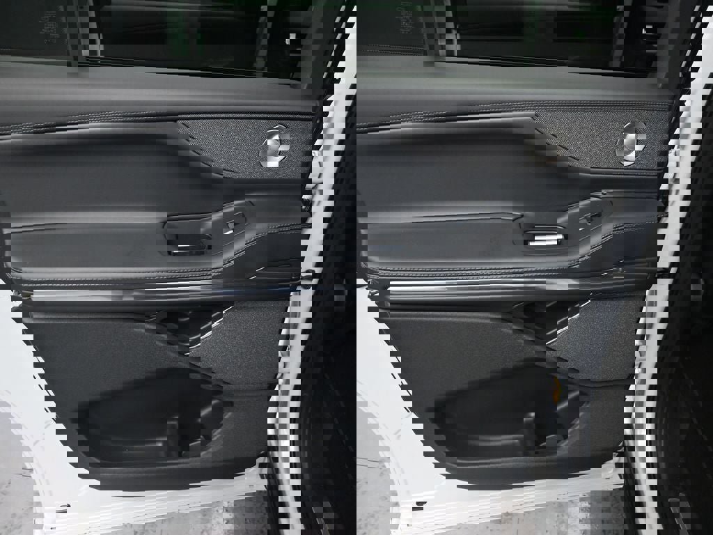 New 2026 Lincoln Navigator L Reserve w/ Jet Appearance Package image 35