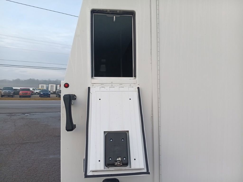 New 2024 RAM 5500 Tradesman image 37