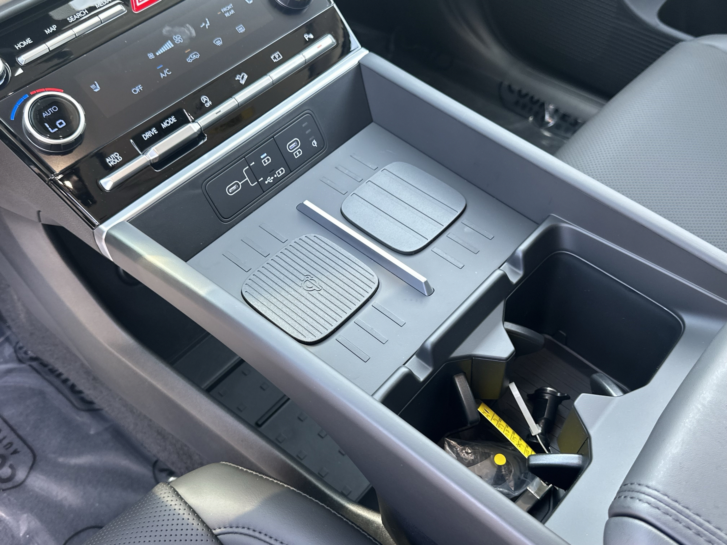 New 2027 Hyundai Santa Fe SEL FWD image 24