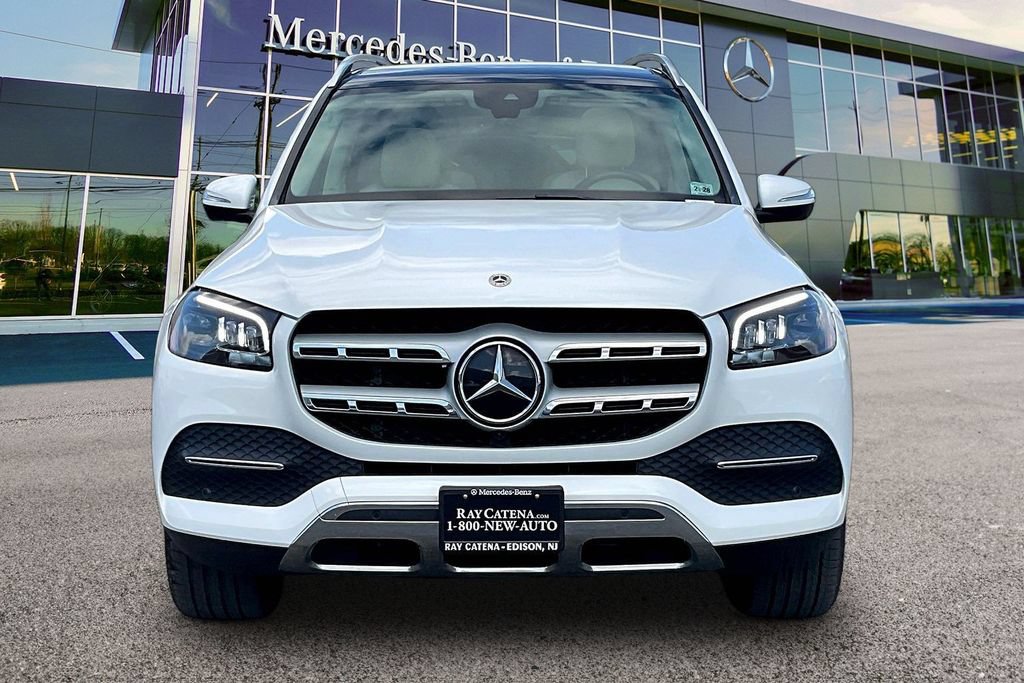 Certified 2023 Mercedes-Benz GLS 450 4MATIC image 3