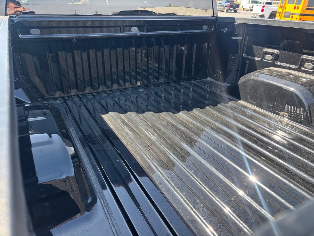 Used 2025 Chevrolet Silverado 1500 RST RWD image 32