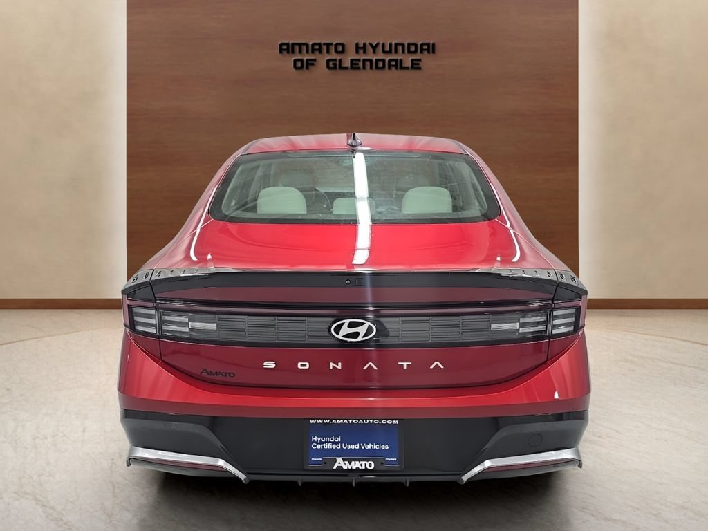 Certified 2025 Hyundai Sonata SEL FWD image 5