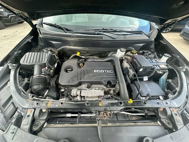 Used 2018 Chevrolet Equinox LS AWD/4WD image 31
