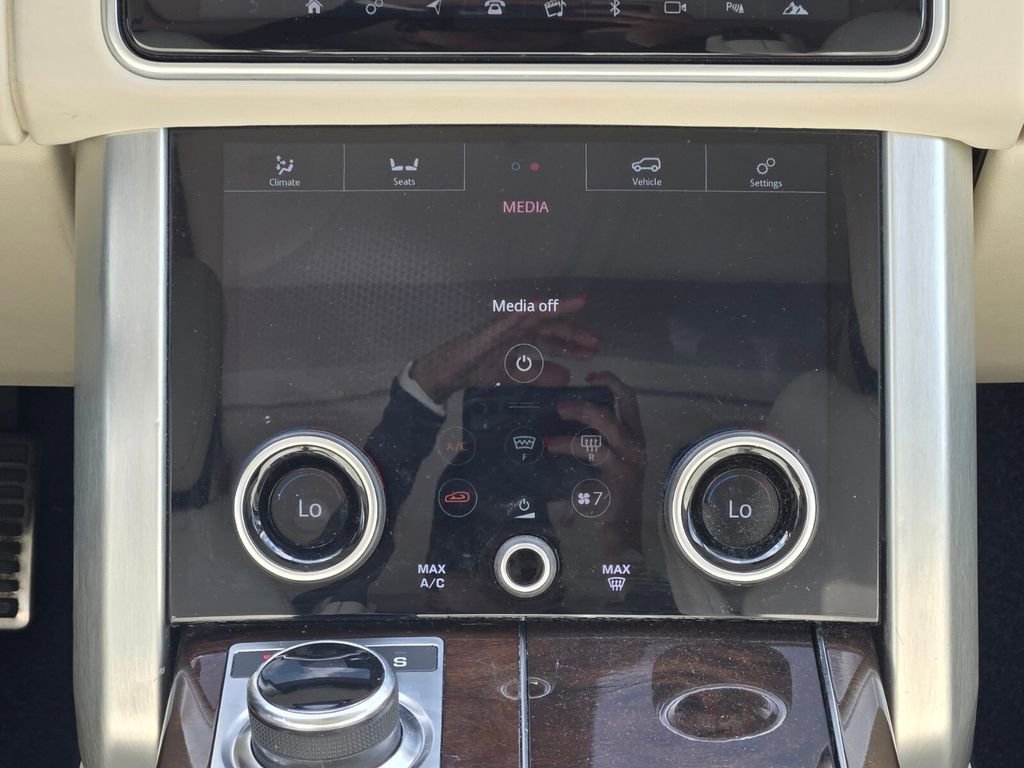 Used 2021 Land Rover Range Rover Westminster Edition image 21