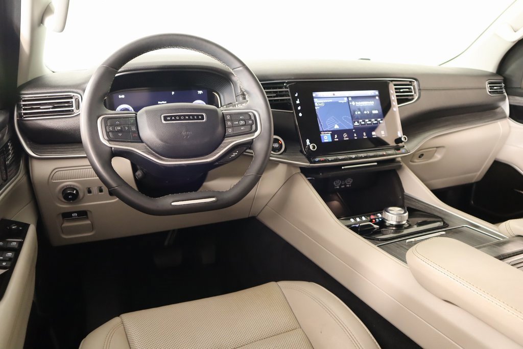 Used 2023 Jeep Wagoneer Series II w/ Flexible Seating Group image 2