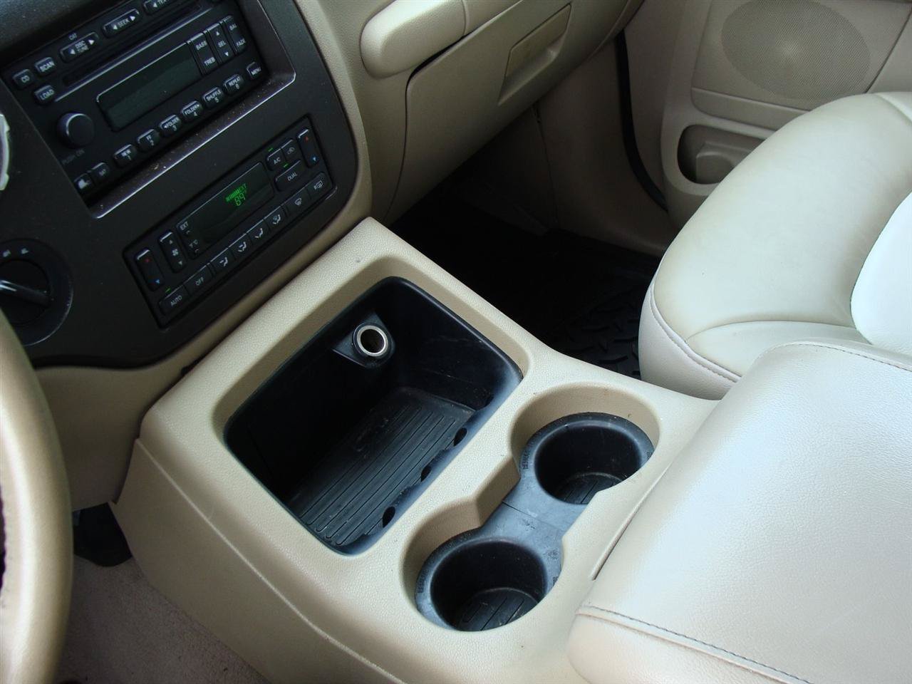 Used 2006 Ford Expedition Eddie Bauer AWD/4WD image 21
