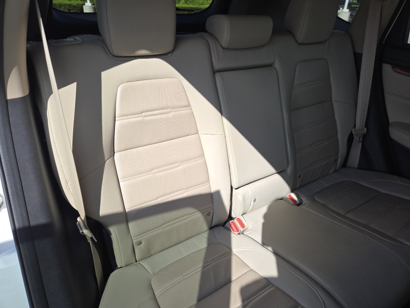 Used 2018 Honda CR-V Touring image 23