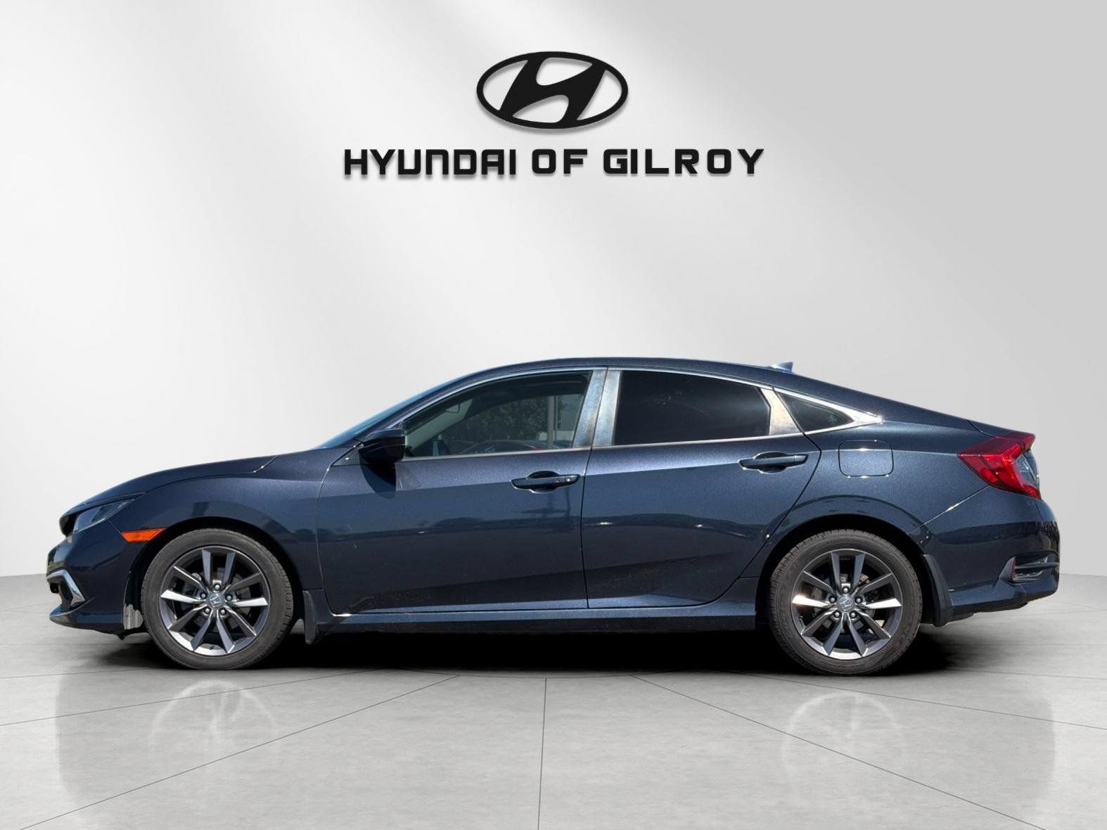 Used 2020 Honda Civic EX image 2