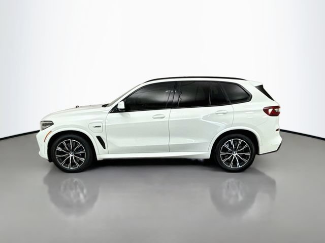 Used 2022 BMW X5 xDrive45e w/ M Sport Package AWD/4WD image 4