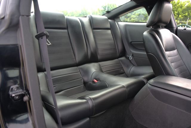 Used 2006 Ford Mustang GT Premium image 76