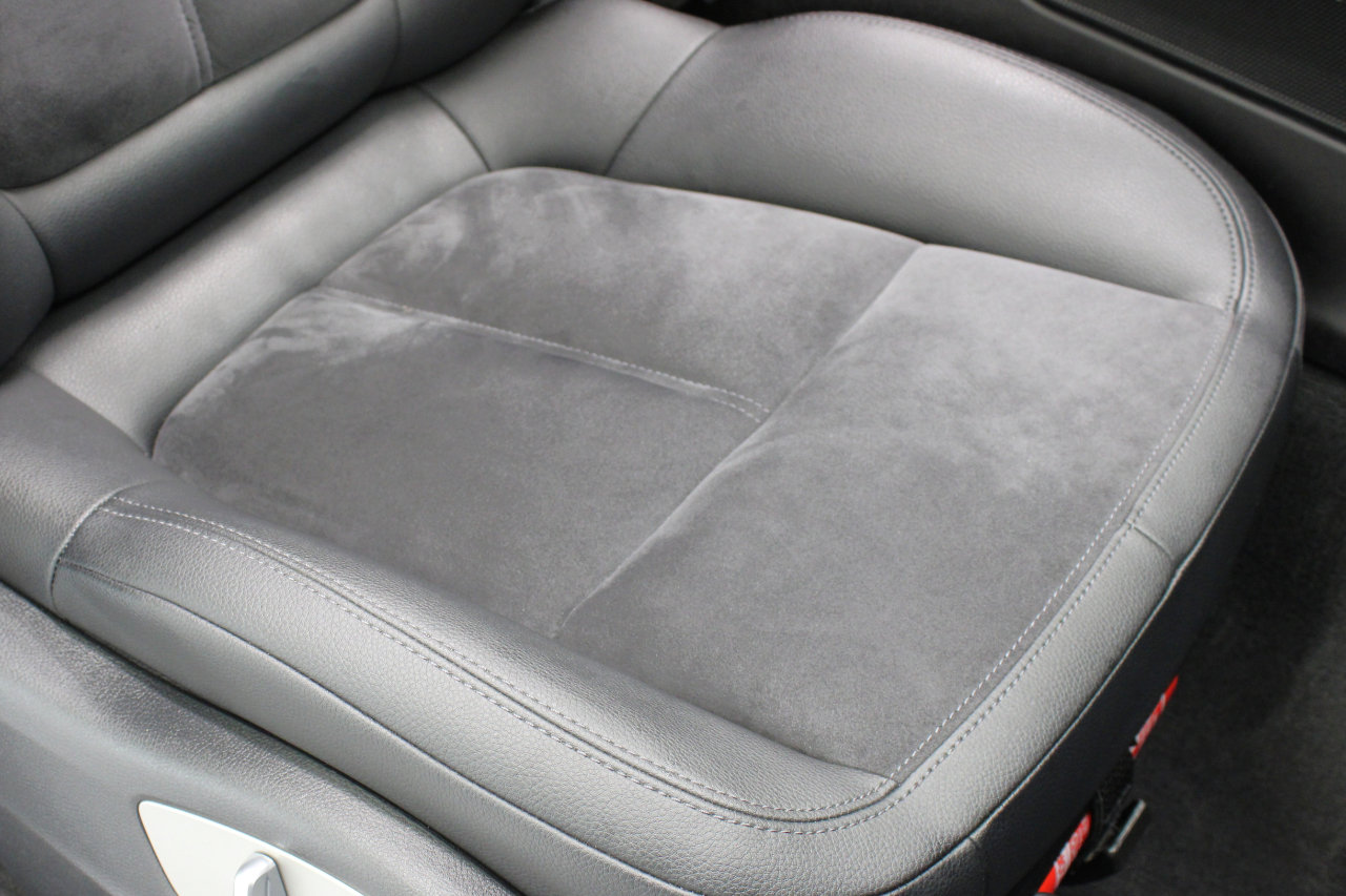 Used 2017 Porsche Macan S image 49