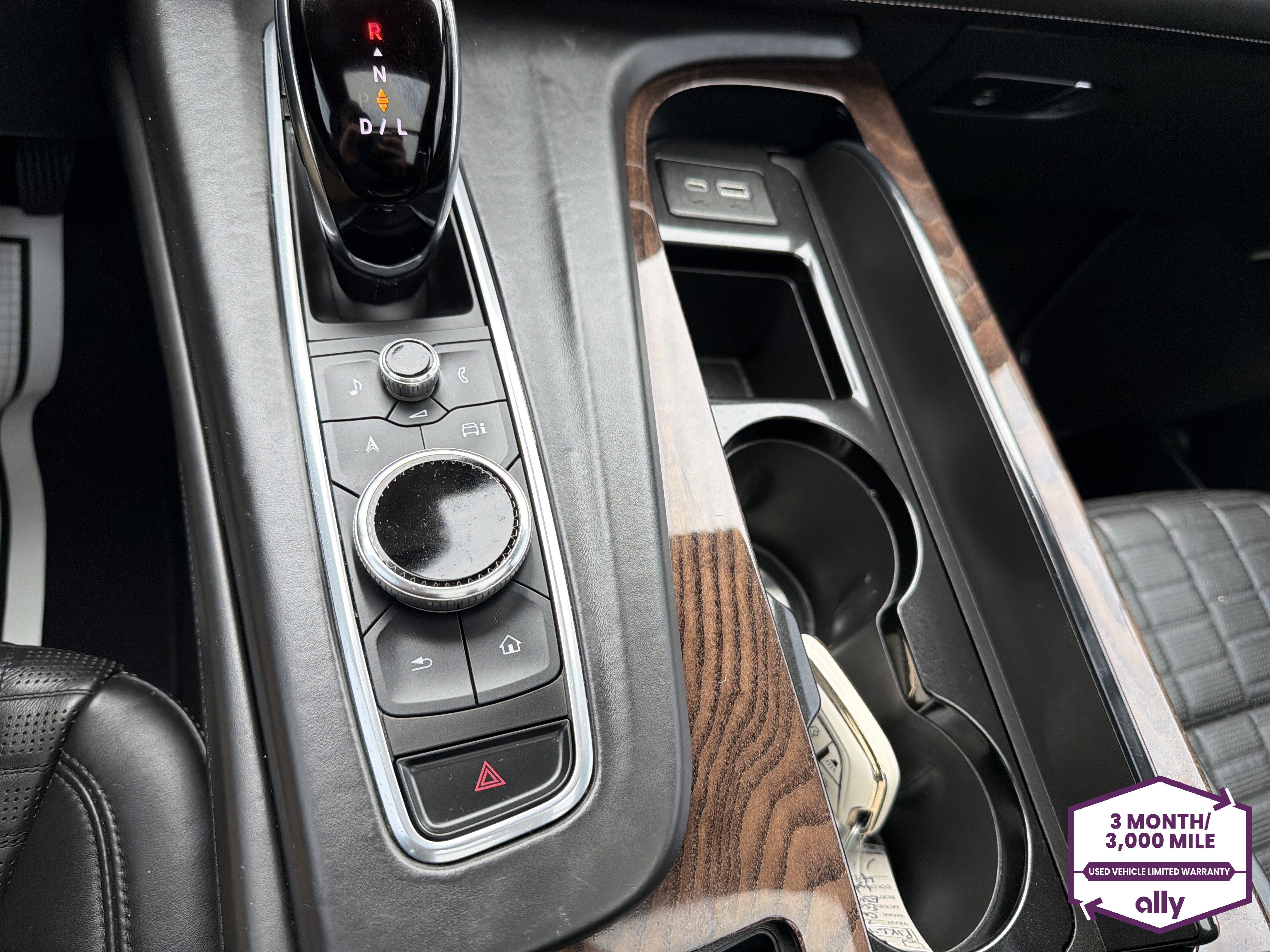 Used 2021 Cadillac Escalade ESV Sport Platinum w/ Heavy-Duty Trailer Package image 26