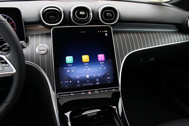 New 2025 Mercedes-Benz C 300 4MATIC Sedan image 23