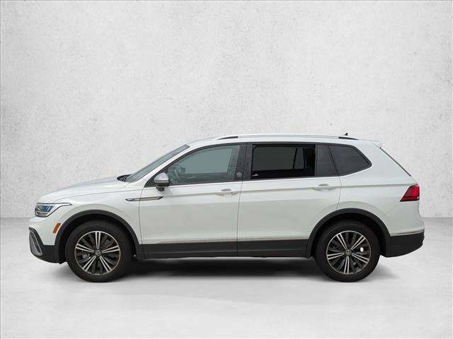 Used 2024 Volkswagen Tiguan Wolfsburg Edition AWD/4WD image 8