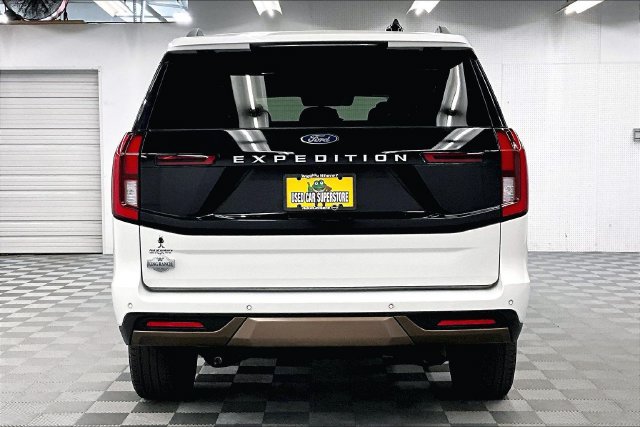 Used 2025 Ford Expedition King Ranch AWD/4WD image 5