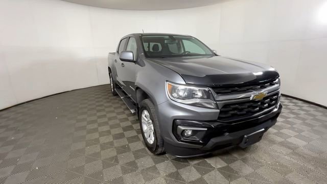 Used 2022 Chevrolet Colorado LT w/ LT Convenience Package AWD/4WD image 18