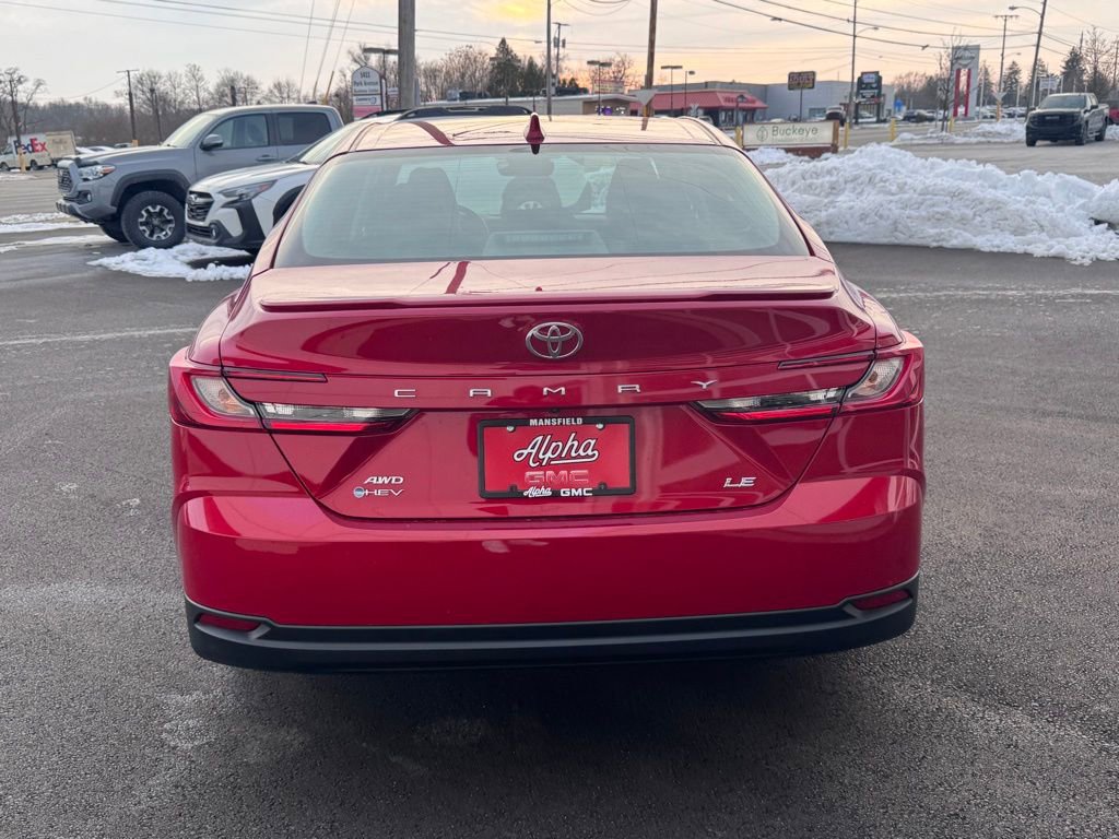 Used 2025 Toyota Camry LE image 4