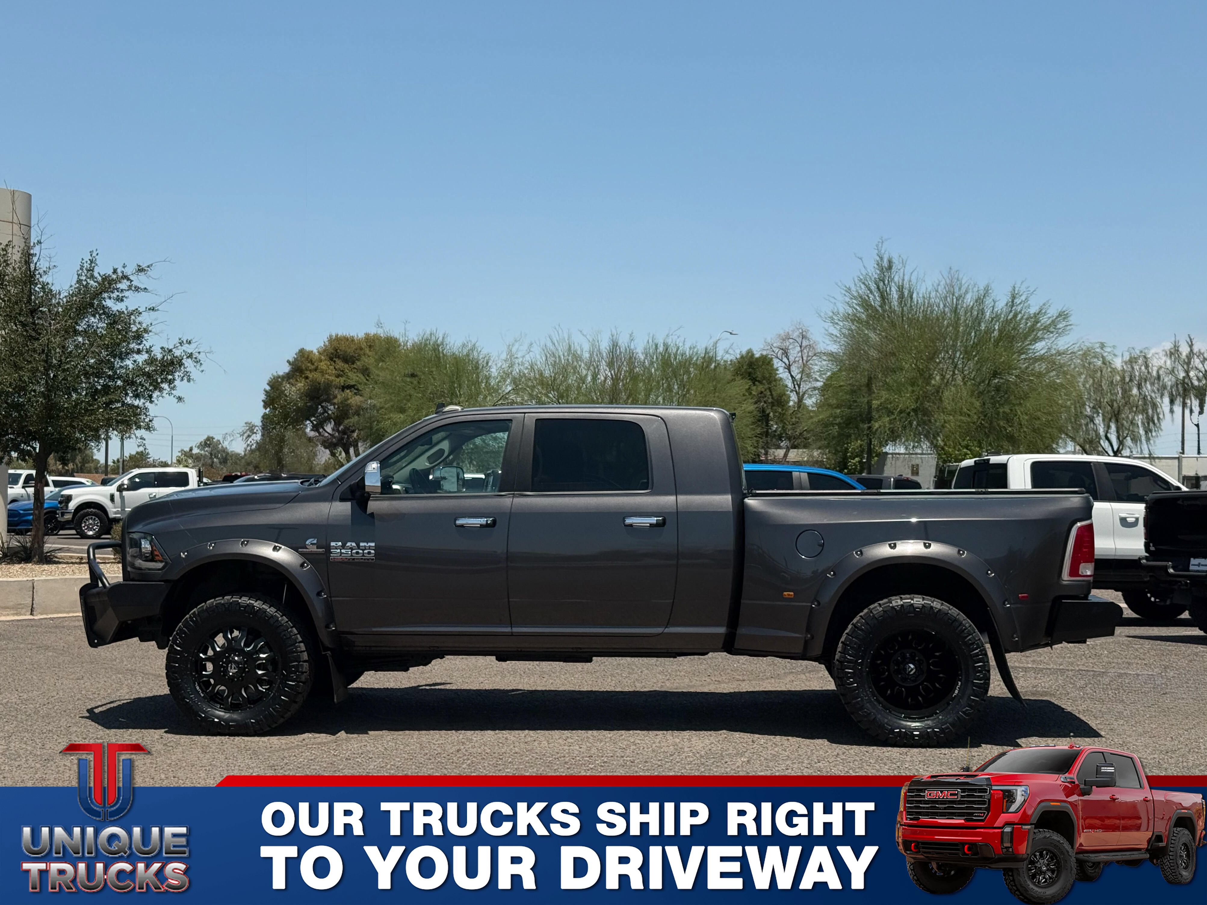Used 2018 RAM 3500 Laramie w/ Cold Weather Group AWD/4WD image 9