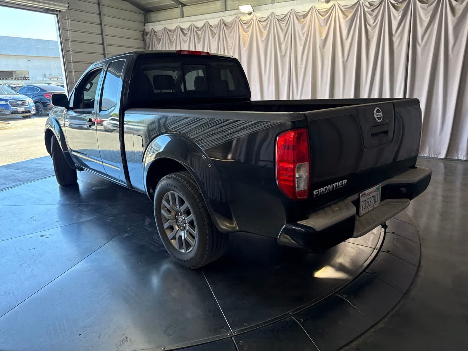 Used 2012 Nissan Frontier SV w/ Sport Appearance Pkg RWD image 5