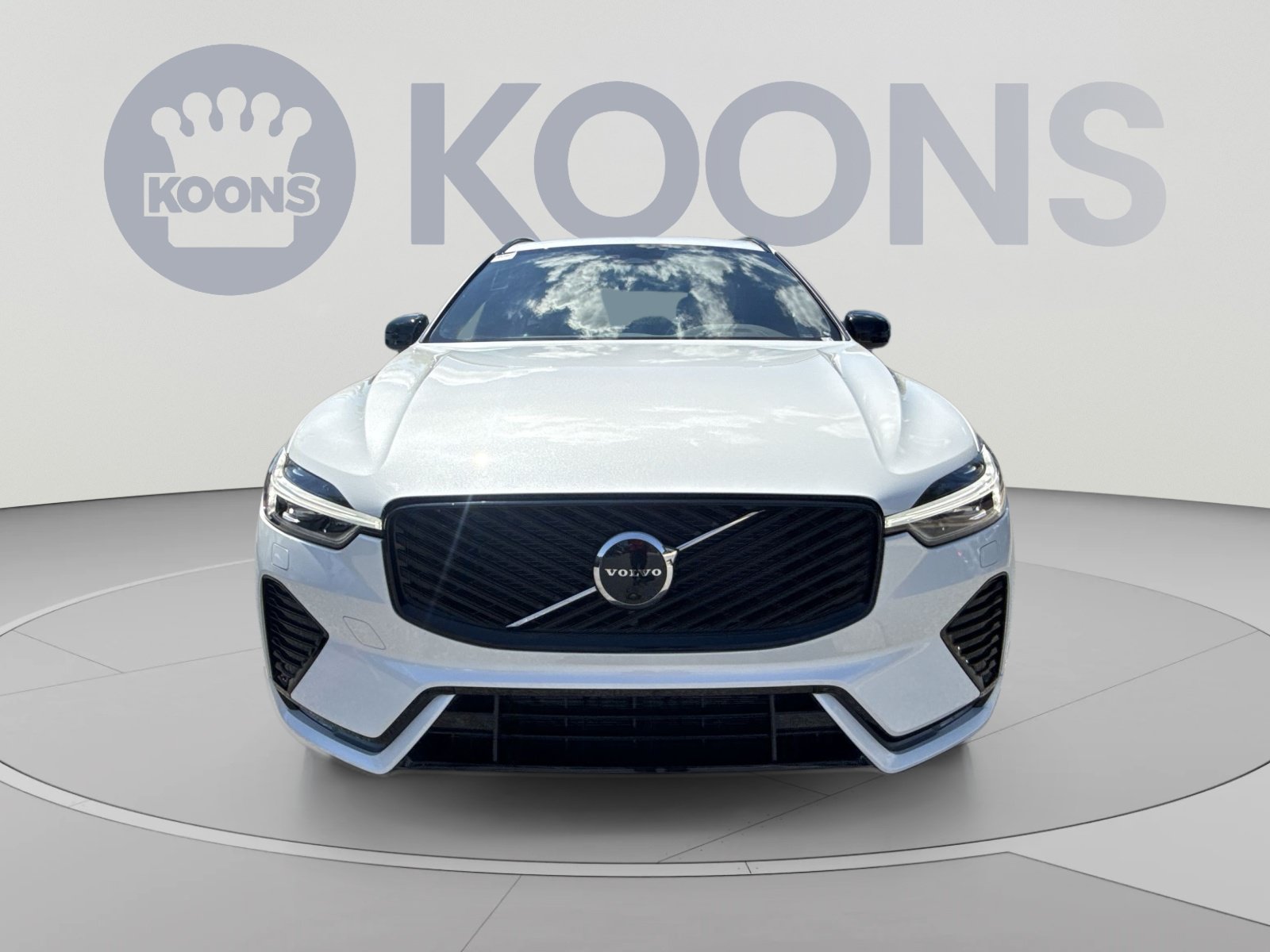 New 2026 Volvo XC60 B5 Plus w/ Protection Package Premier AWD/4WD image 19