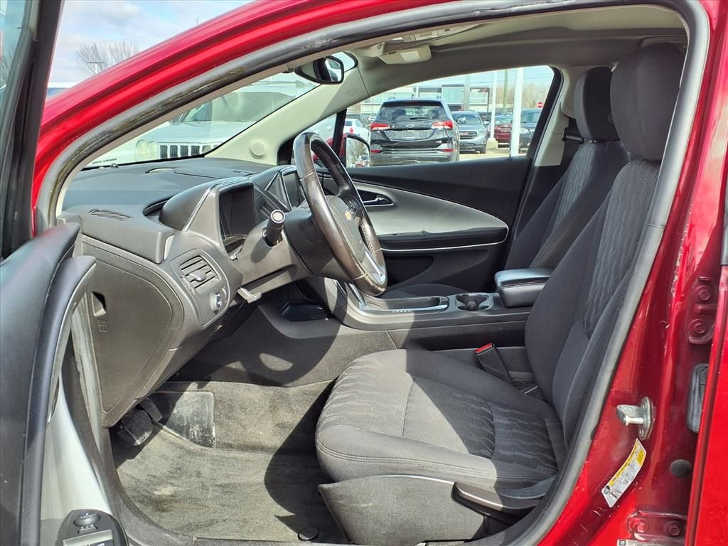 Used 2014 Chevrolet Volt w/ Enhanced Safety Package 1 image 17