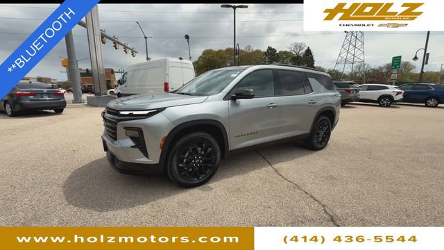 Certified 2025 Chevrolet Traverse LT w/ Midnight/Sport Edition AWD/4WD image 4