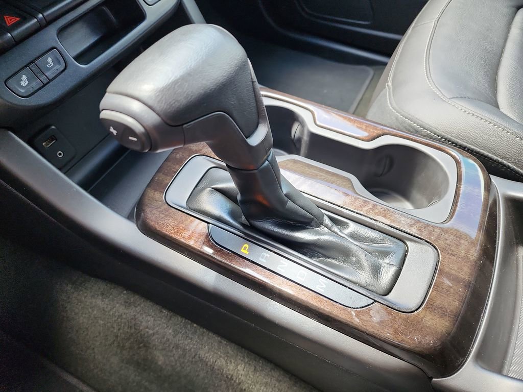 Used 2016 GMC Canyon SLT AWD/4WD image 29