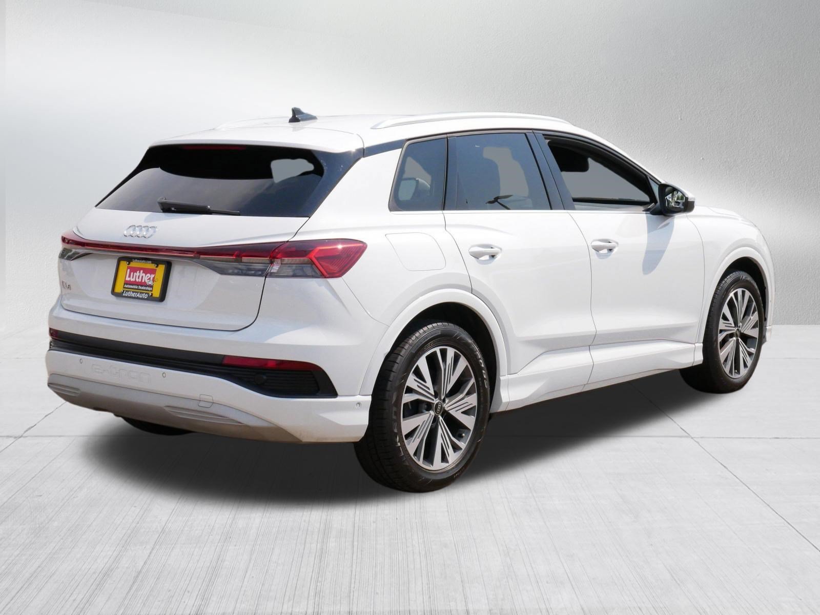 Used 2023 Audi Q4 e-tron Premium Plus w/ Premium Plus RWD image 7