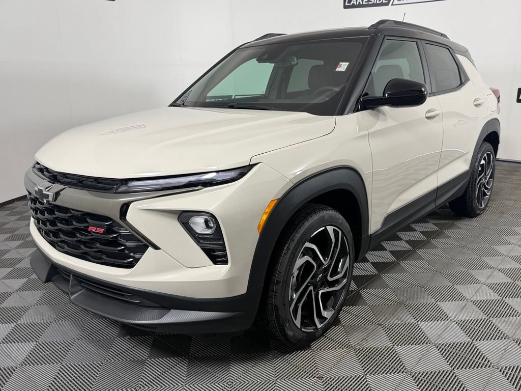 New 2026 Chevrolet TrailBlazer RS AWD/4WD image 2