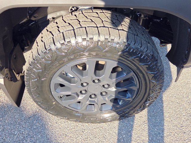 New 2026 Toyota 4Runner SR5 AWD/4WD image 19