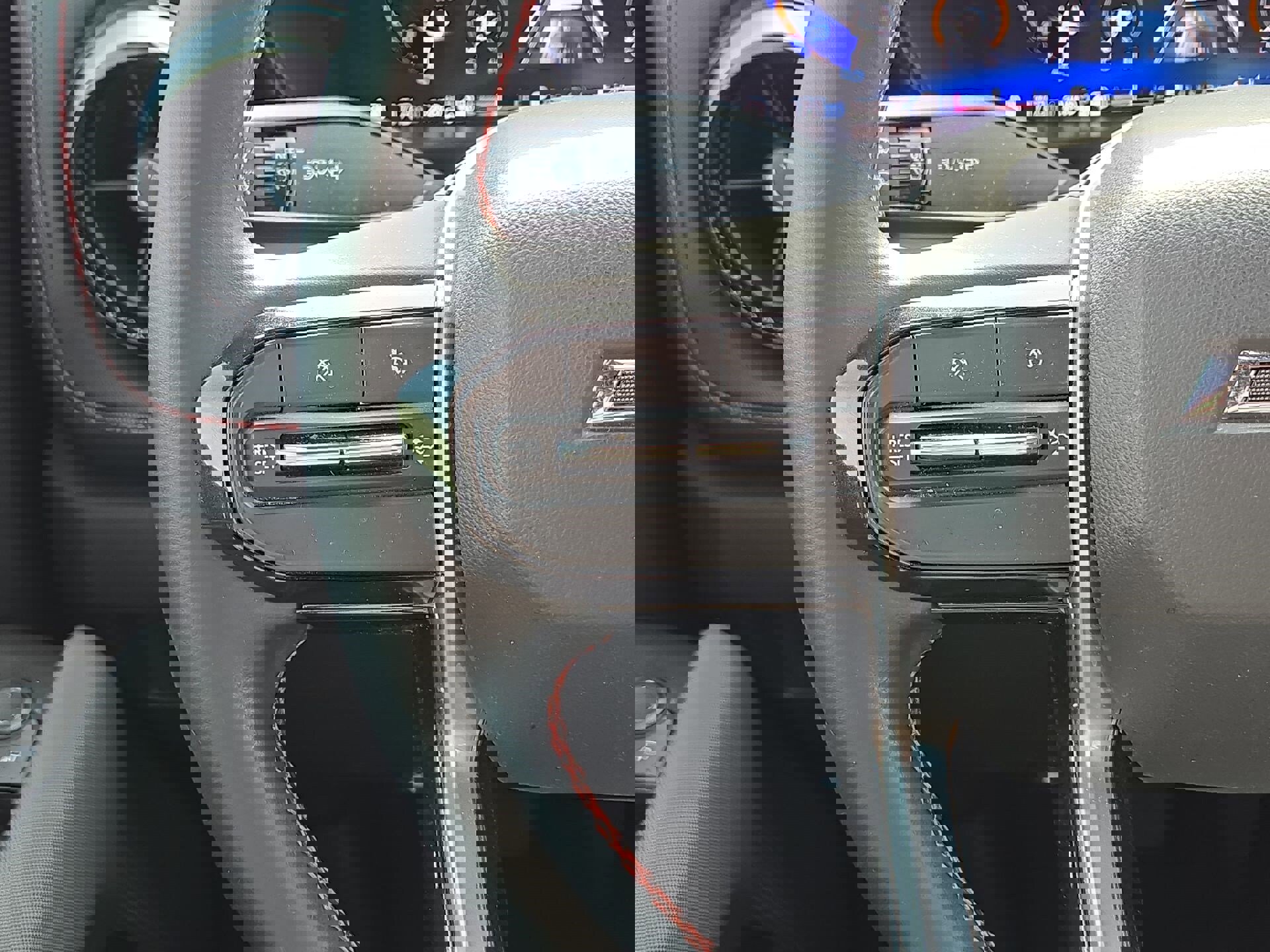 Used 2024 Chevrolet Colorado Z71 w/ Z71 Convenience Package 2 image 21