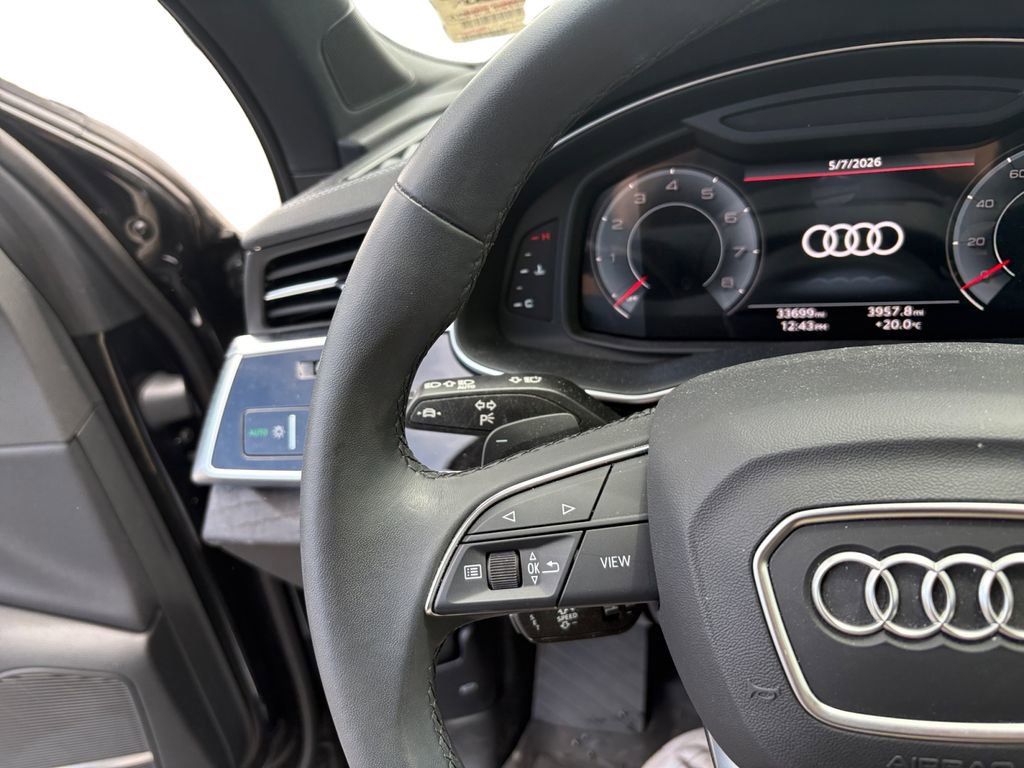 Used 2023 Audi Q7 3.0T Prestige AWD/4WD image 21
