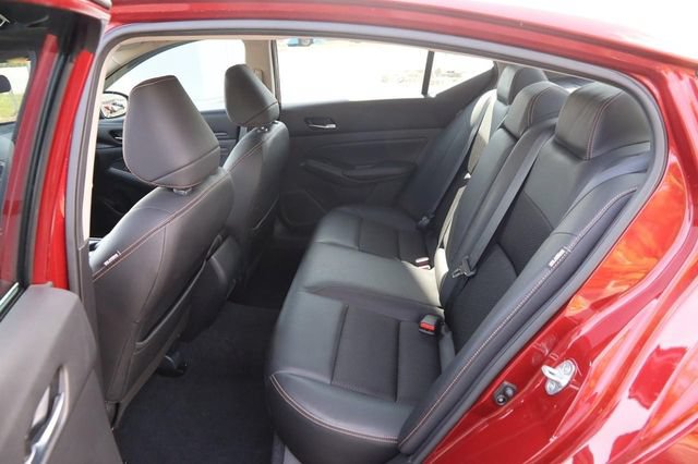 Used 2021 Nissan Altima 2.5 SR w/ SR Premium Package FWD image 10